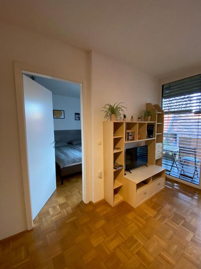 Apartma Felicija Ljubljana Kültér fotó