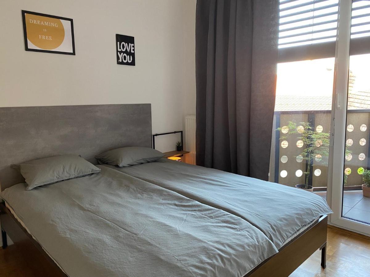 Apartma Felicija Ljubljana Kültér fotó